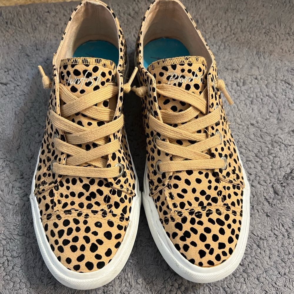 Blowfish slip on sneakers